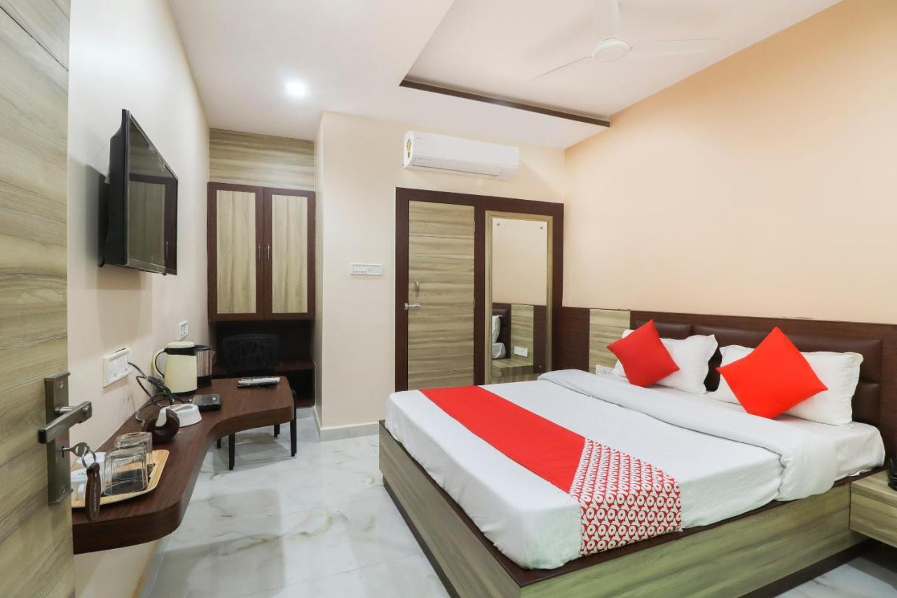 Capital O Hotel 7Th Heaven Jamshedpur Ngoại thất bức ảnh