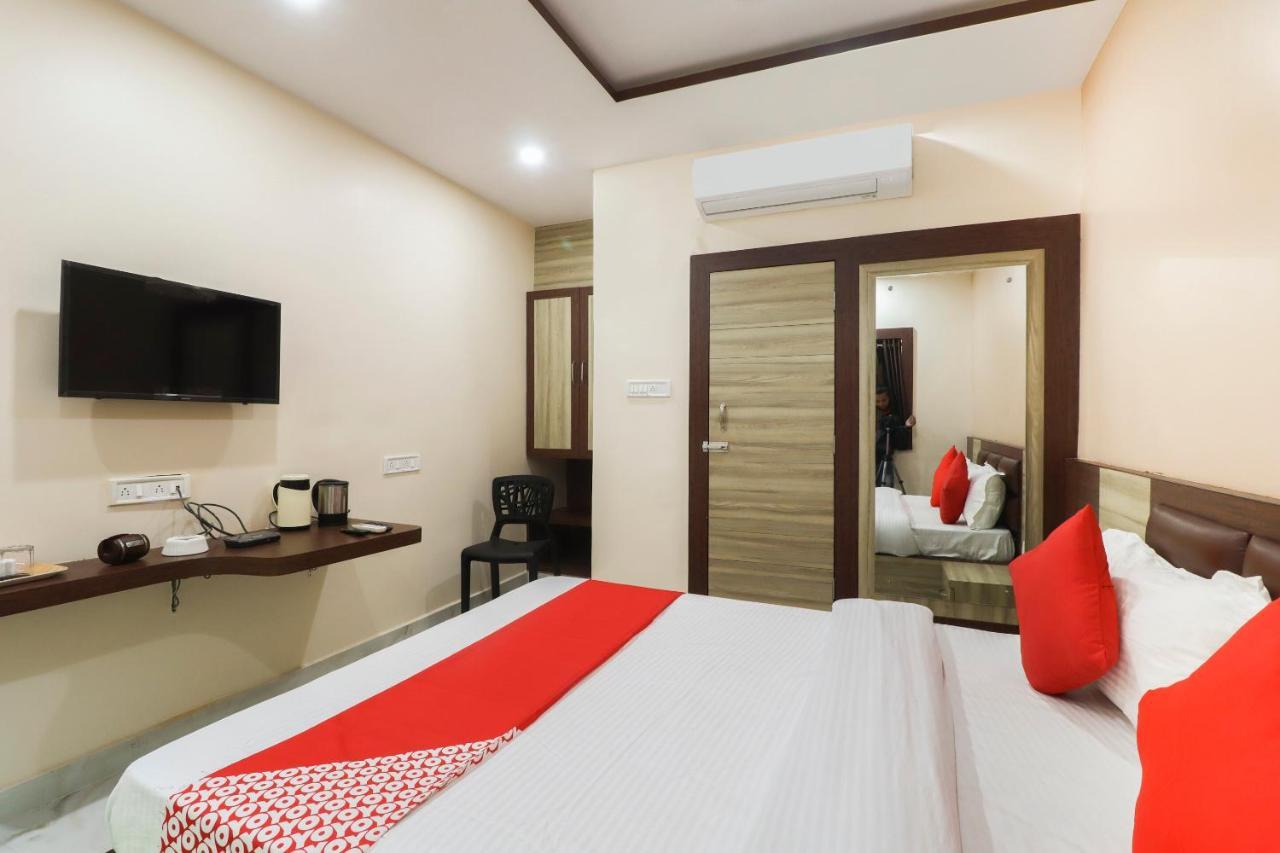 Capital O Hotel 7Th Heaven Jamshedpur Ngoại thất bức ảnh