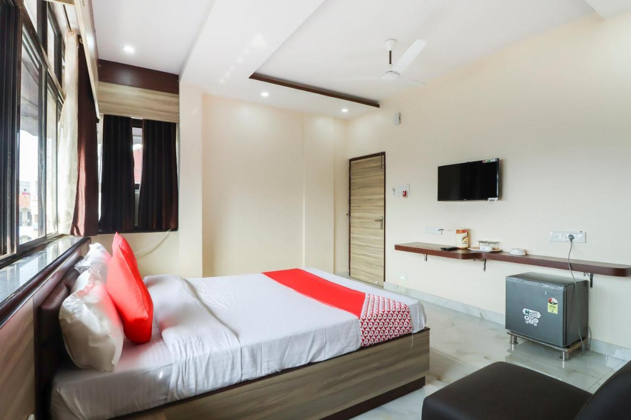 Capital O Hotel 7Th Heaven Jamshedpur Ngoại thất bức ảnh