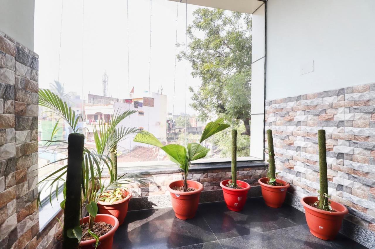 Capital O Hotel 7Th Heaven Jamshedpur Ngoại thất bức ảnh