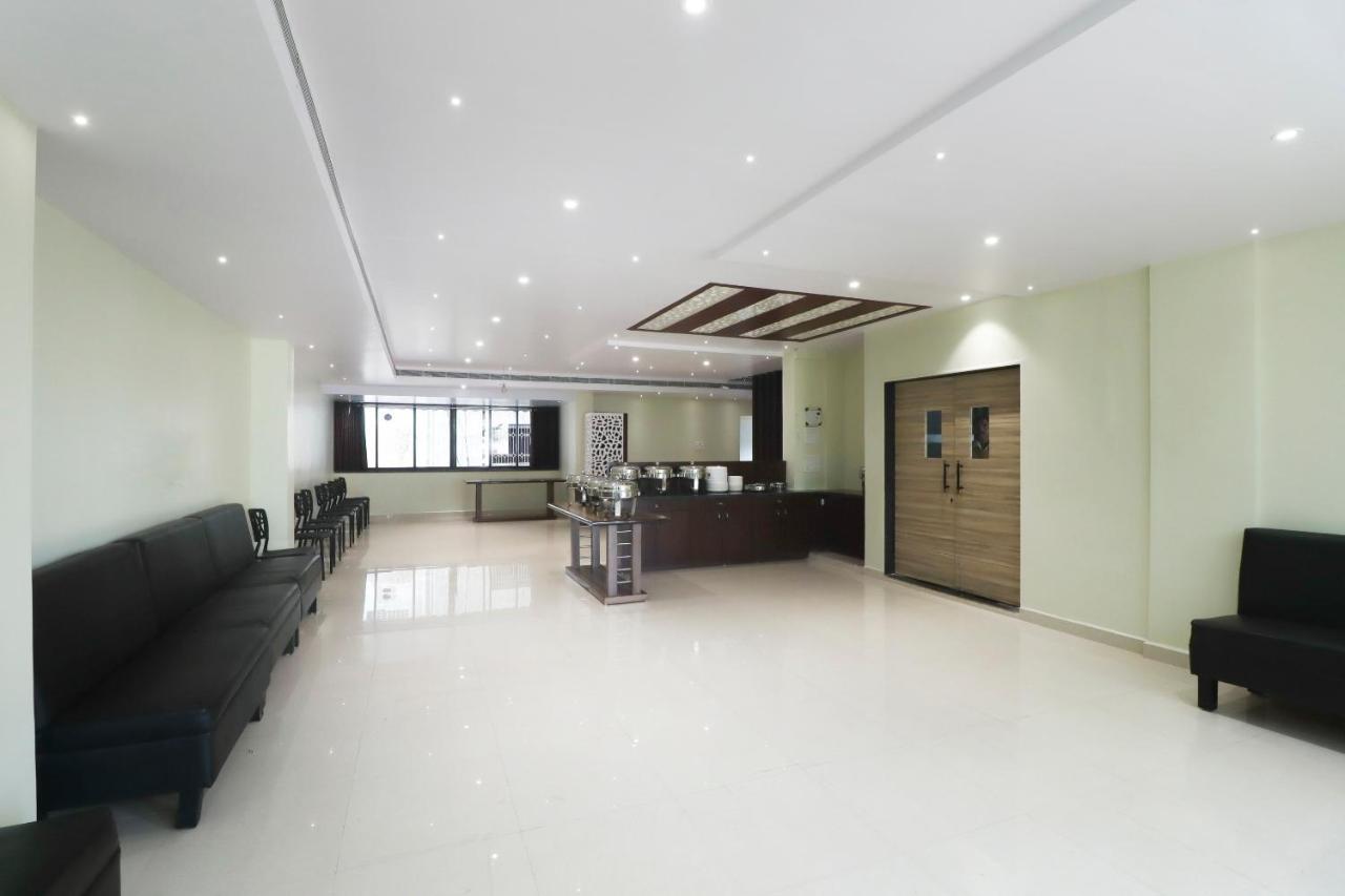Capital O Hotel 7Th Heaven Jamshedpur Ngoại thất bức ảnh